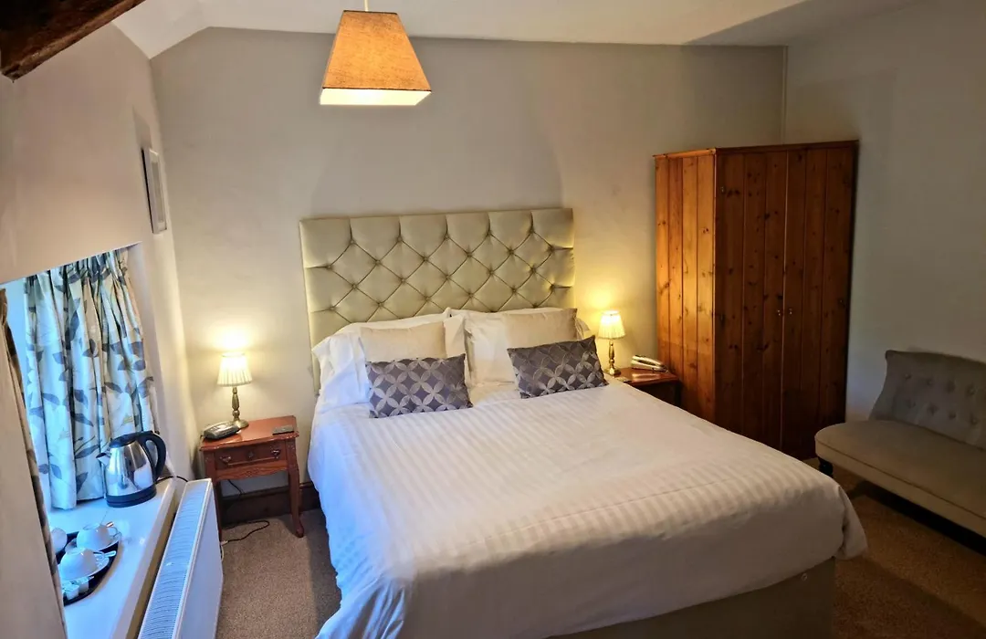 Collaven Manor-1