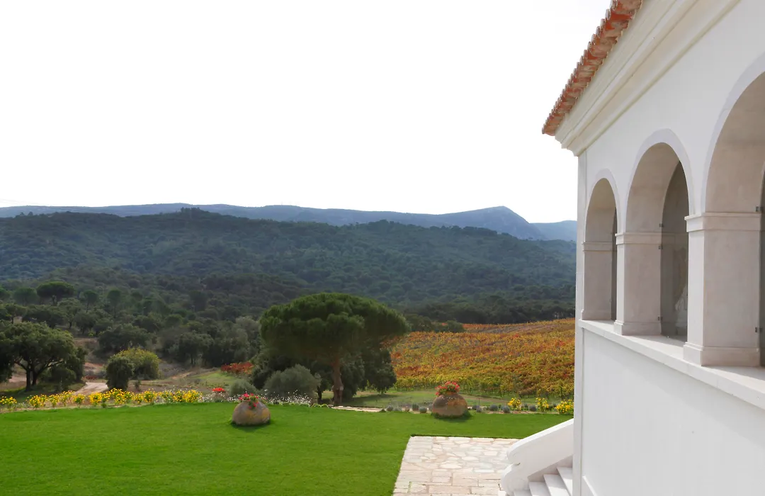 Hotel Casa Palmela - Small Luxury Hotels Of The World, Hotel & Villas-1
