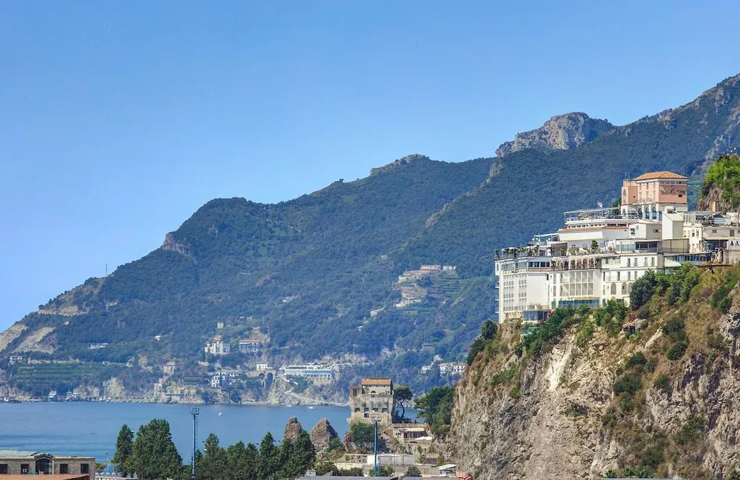 Lloyd'S Baia Hotel-1