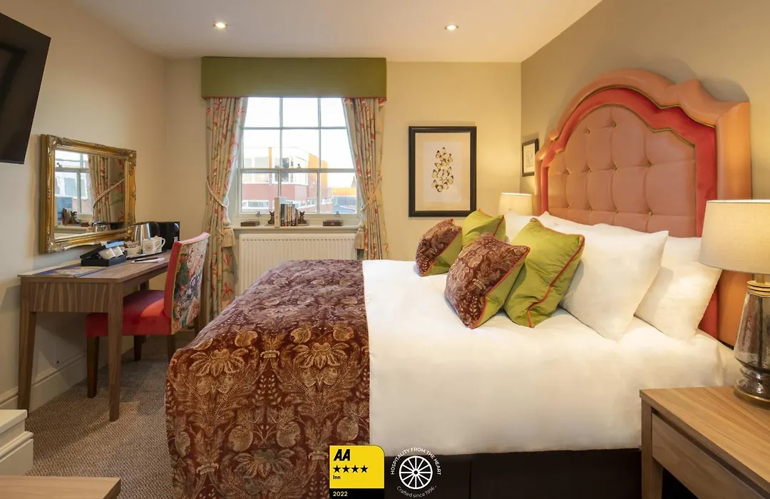 The Tudor House Hotel, Tewkesbury, Gloucestershire - The Coaching Inn Group-1