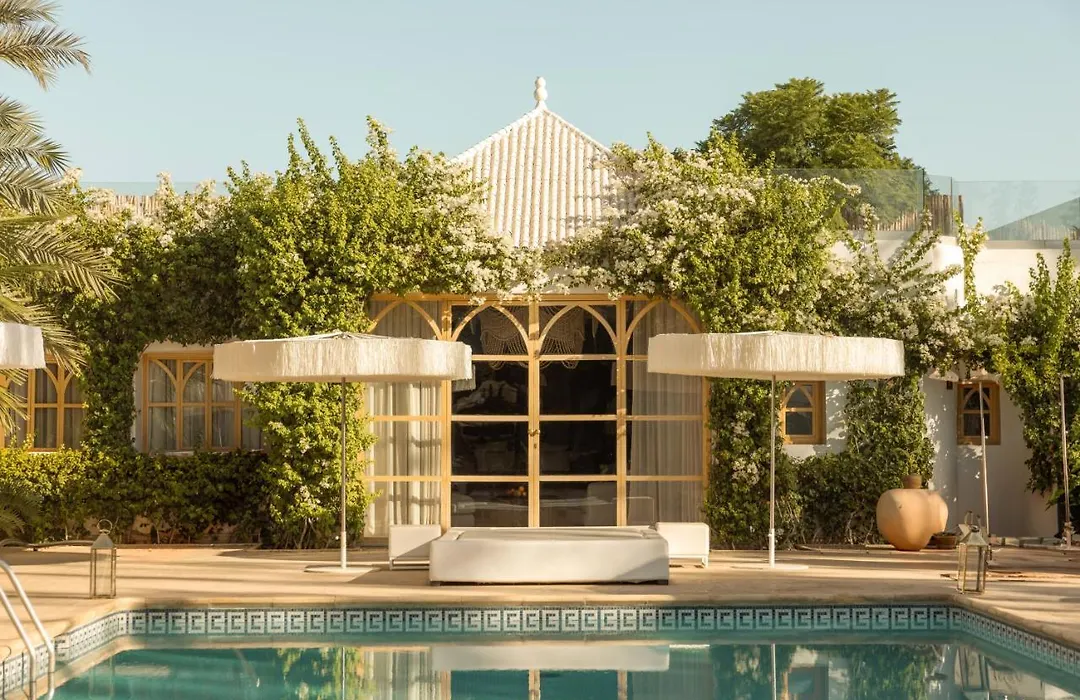 Les Palmiers Boutique Hotel & Spa-1
