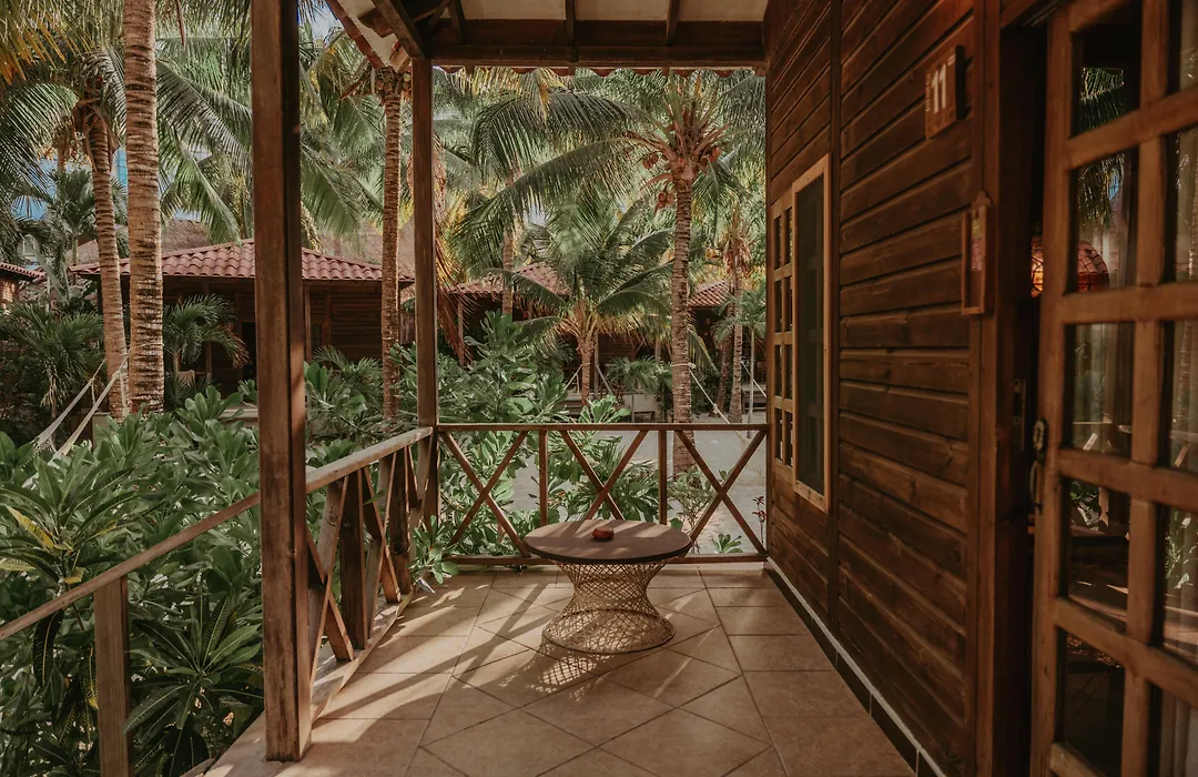 Petit Lafitte Beach Front Hotel & Bungalows-1
