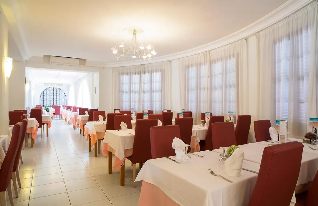 Hotel Ses Savines-1