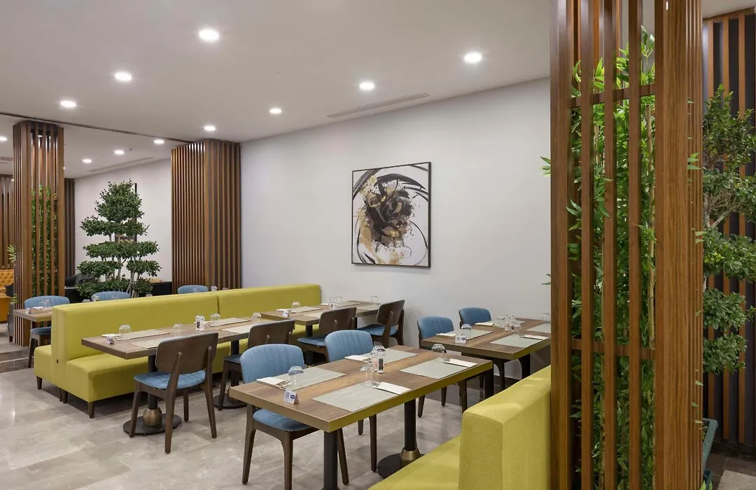 Hampton By Hilton Istanbul Airport, Arnavutkoy-1
