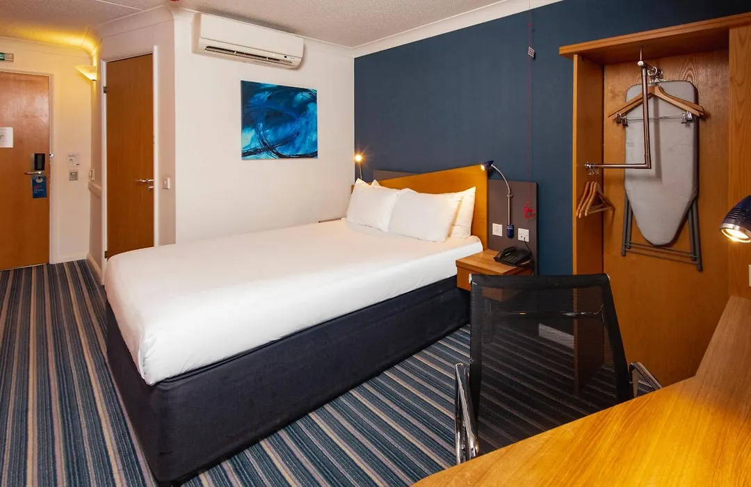 Holiday Inn Express Bristol City Centre By Ihg-1
