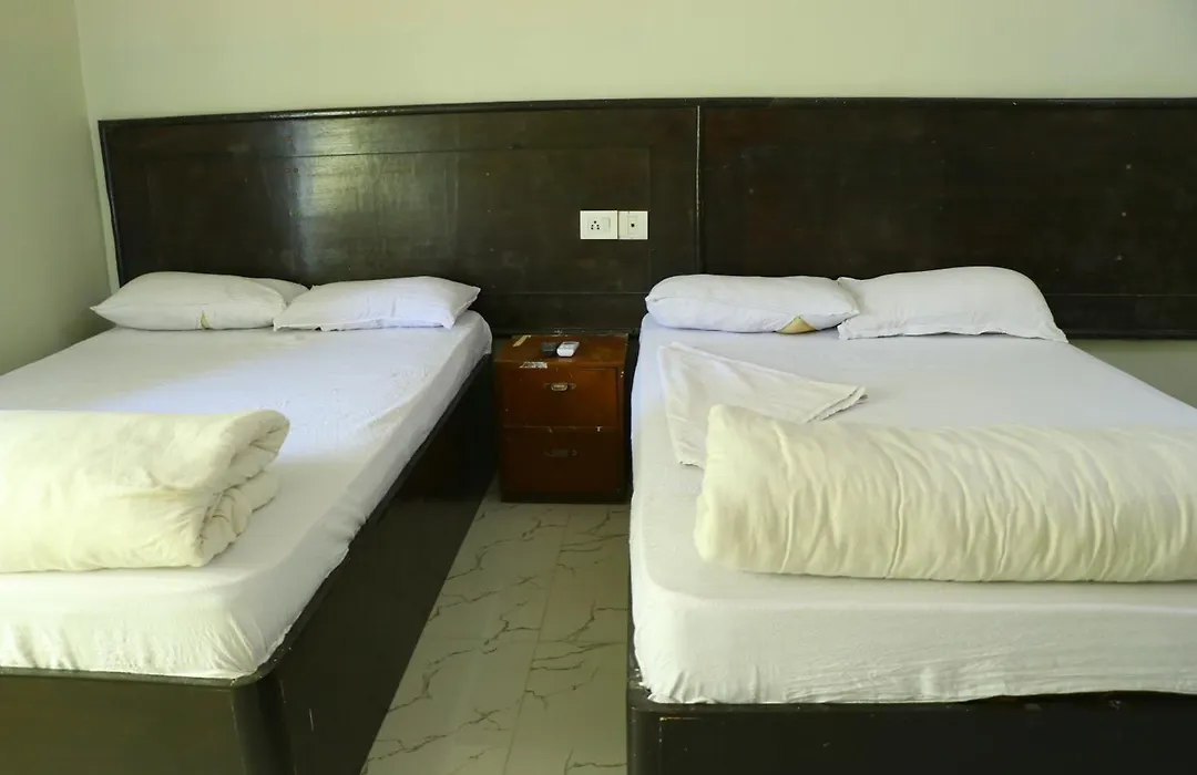 Hotel Golden Buddha-1