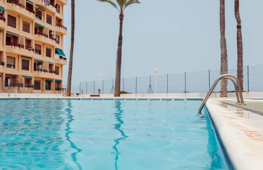 Hotel Apartamentos Londres La Manga-1