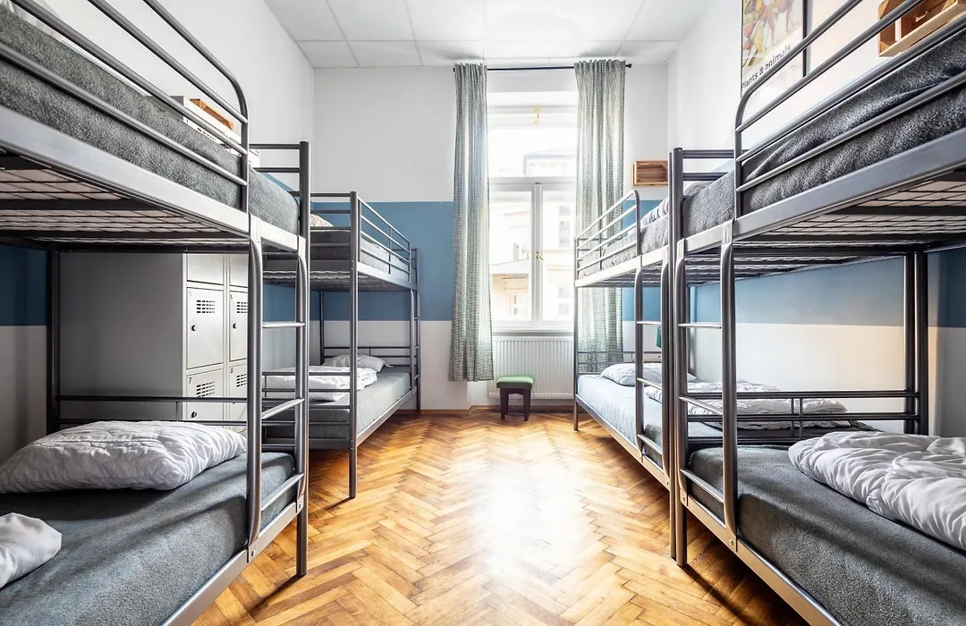 Das Hostel-1
