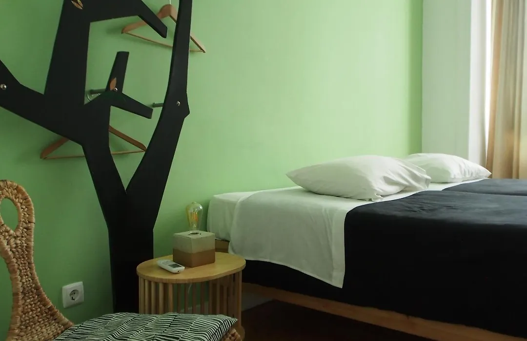 Living Lounge Hostel-1