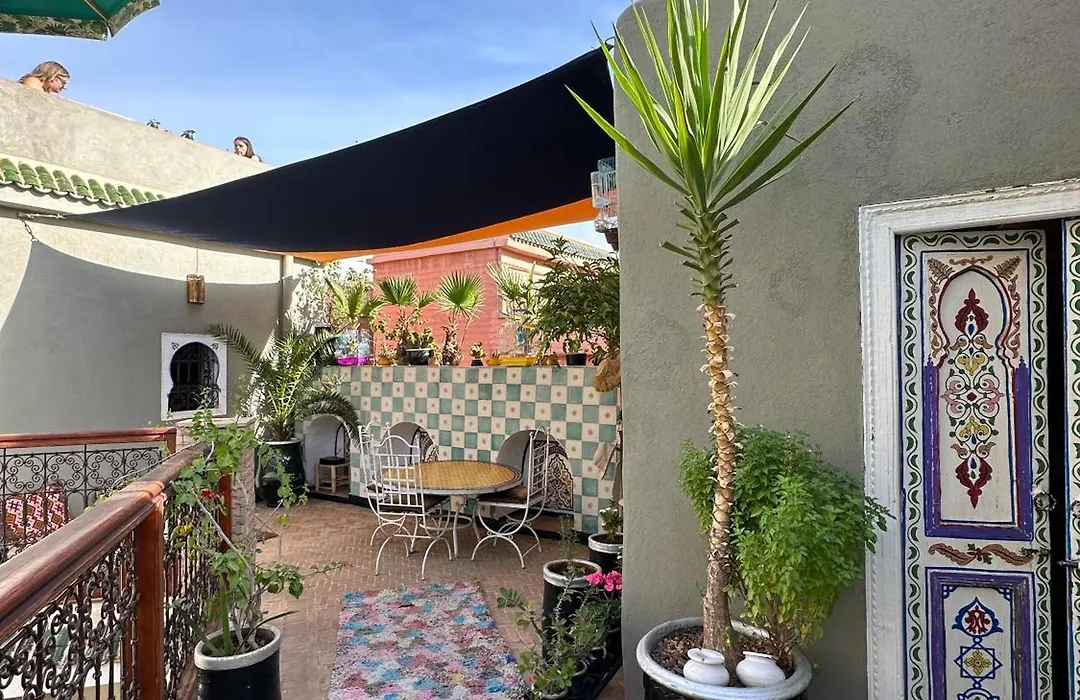 Riad Hna Ben Saleh - Traditional Guest House Near Jemaa El-Fnaa Square-1