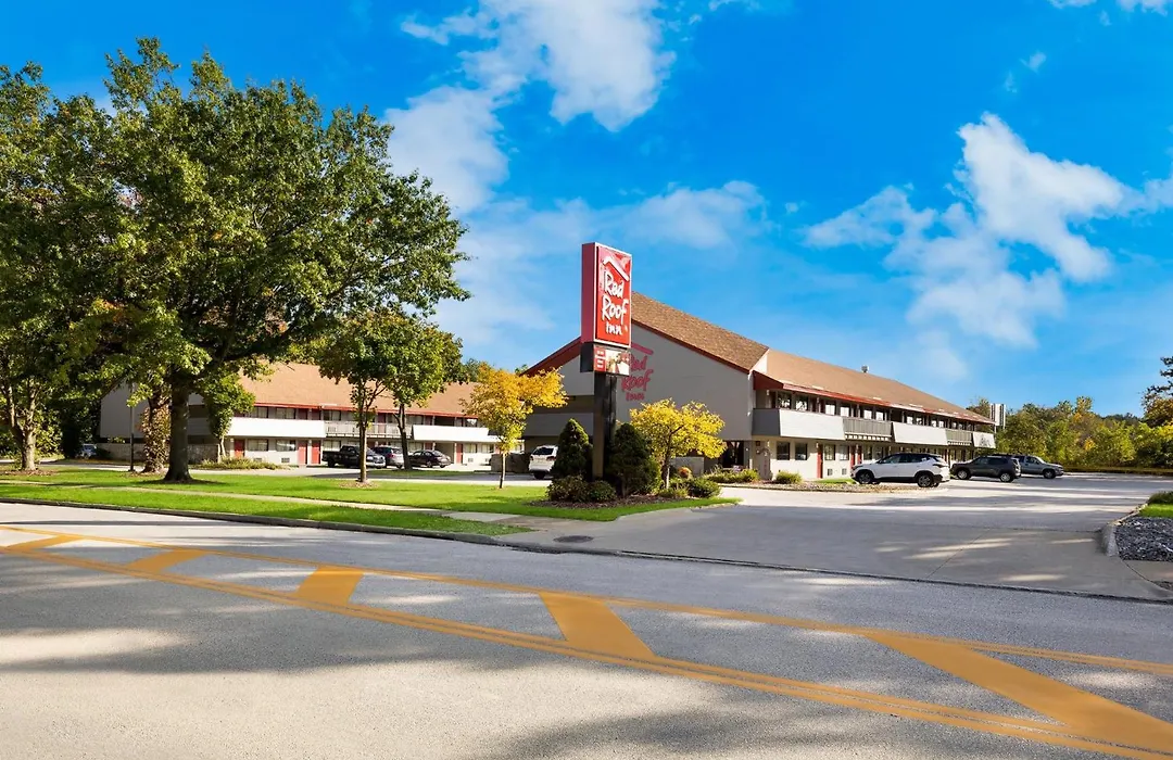 Red Roof Inn Cleveland - Westlake-1