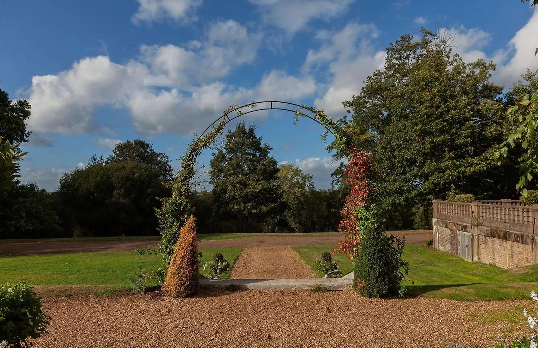 Oatlands Park Hotel-1