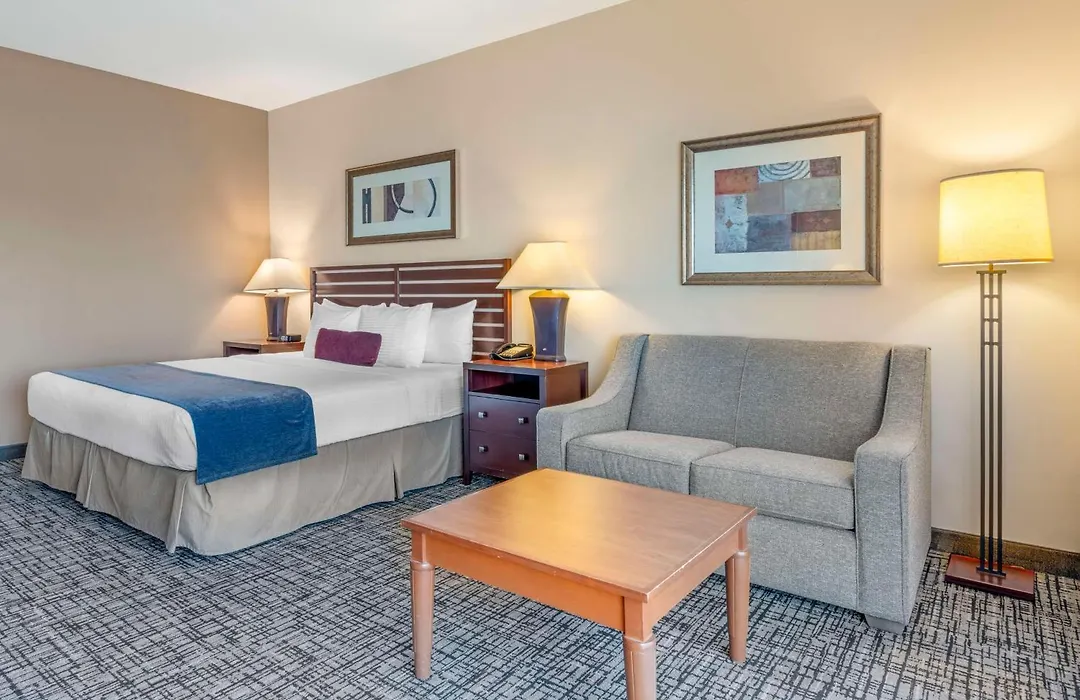 Best Western Plus Bayside Hotel-1