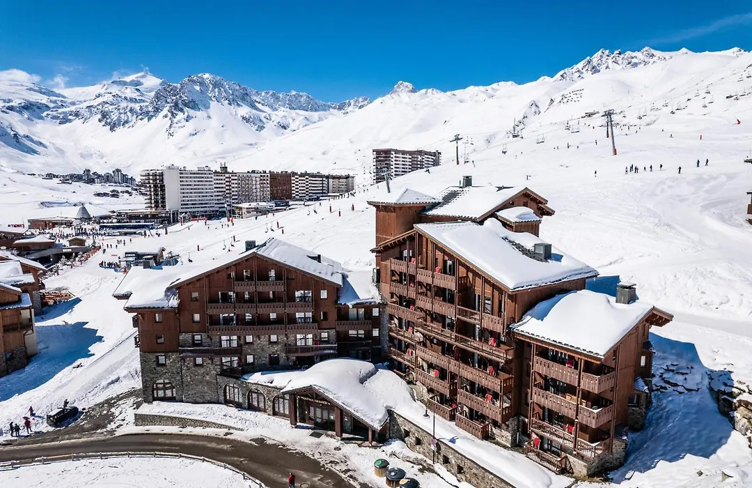 Residences Village Montana By Les Etincelles-1