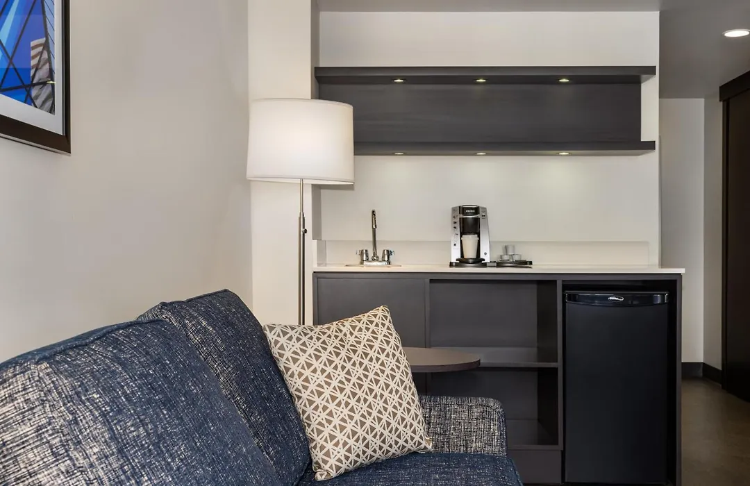 Holiday Inn Toronto Downtown Centre By Ihg-1
