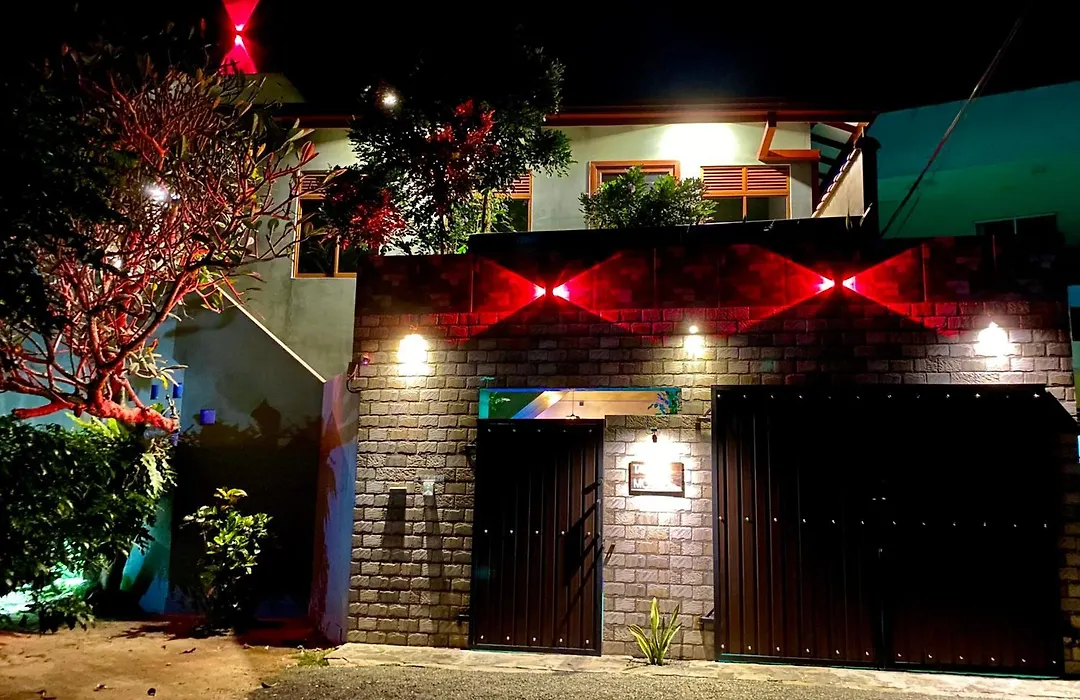 Tamara Motels-1