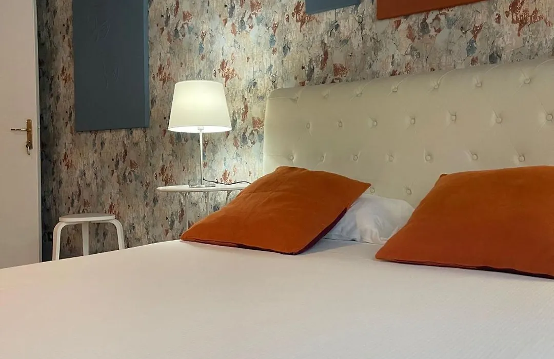 Central Suite Bed&Breakfast-1