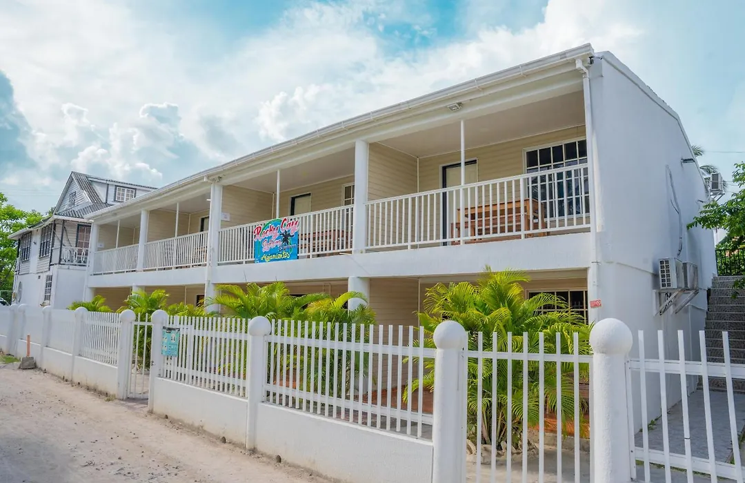Rocky Cay Lodging-1