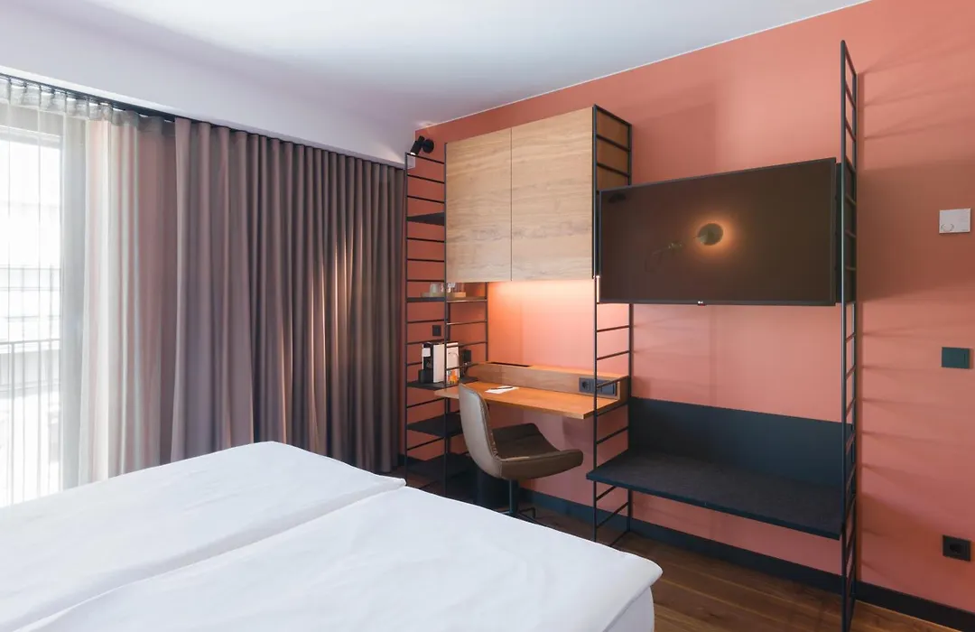 Emilu Design Hotel-1