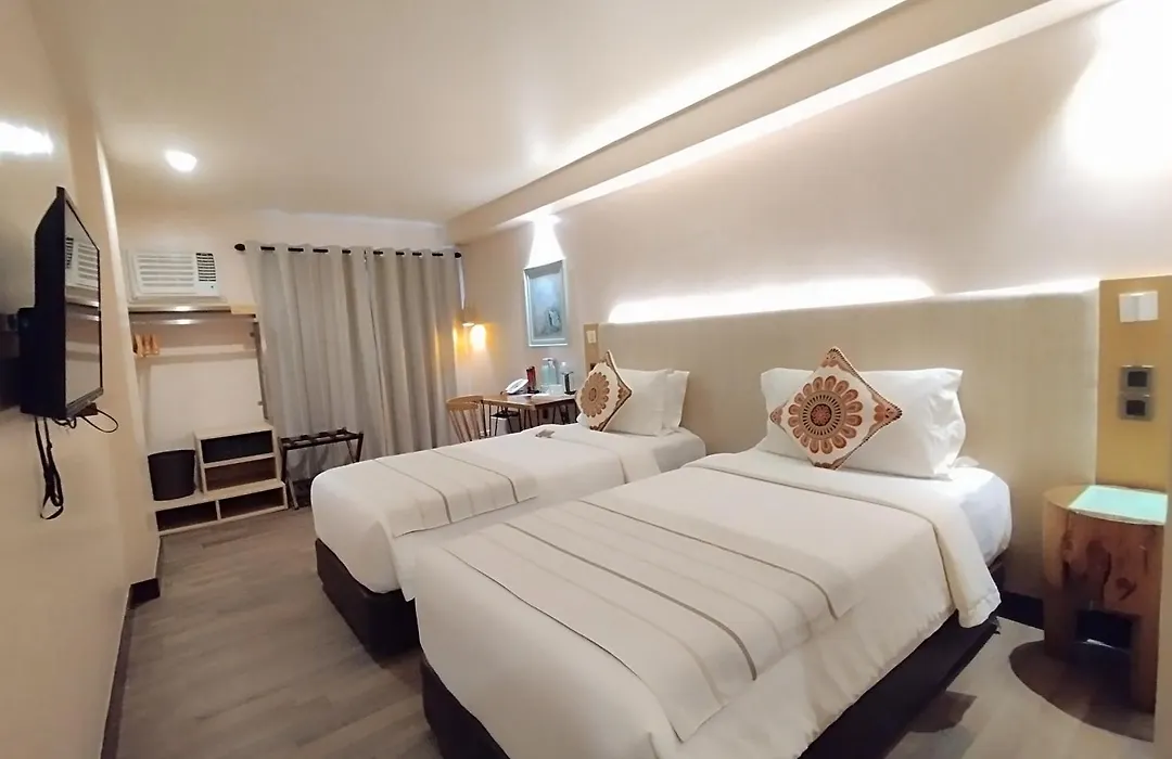 Cuna Hotel-1