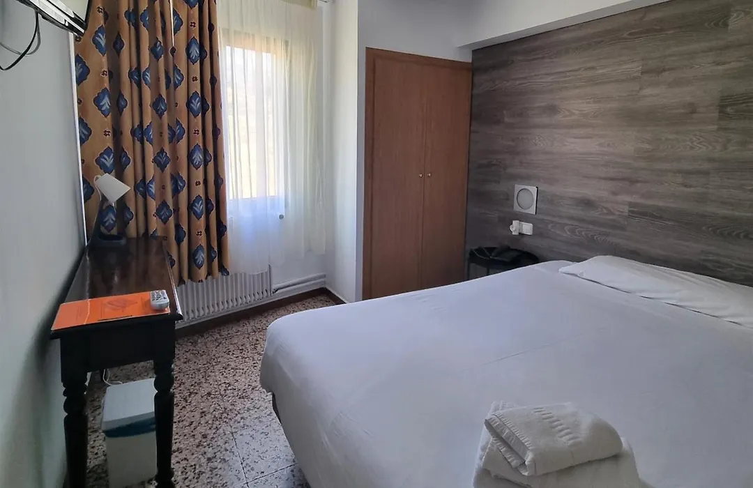 Hotel Cims Pas De La Casa-1
