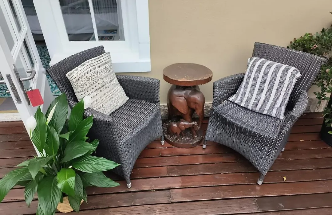 African Breeze Guesthouse-1