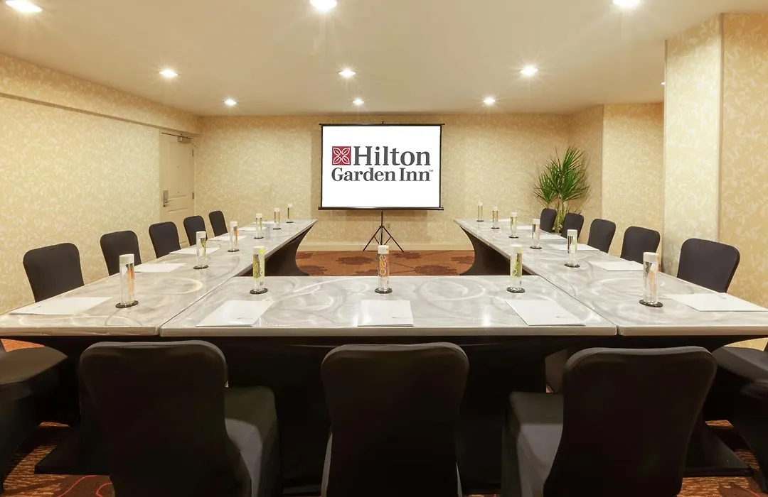 Hilton Garden Inn Pittsburgh University Place-1