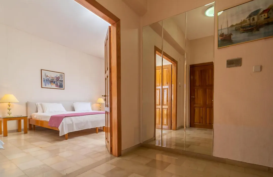Hotel Elman-1