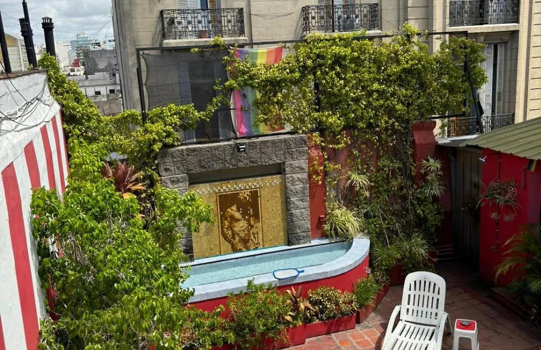 Lgy Bed & Breakfast Only Men-Solo Hombres-1