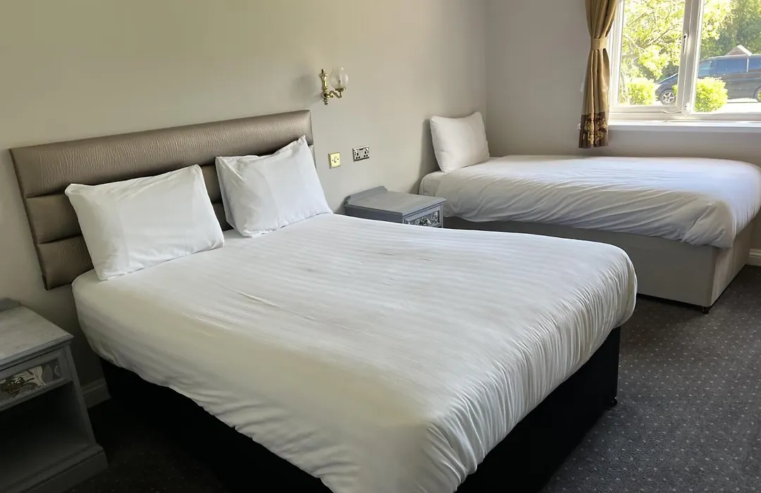 The Pear Tree Inn & Country Hotel-1