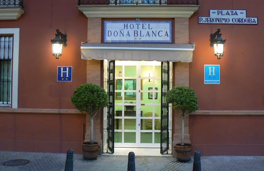 Hotel Dona Blanca-1