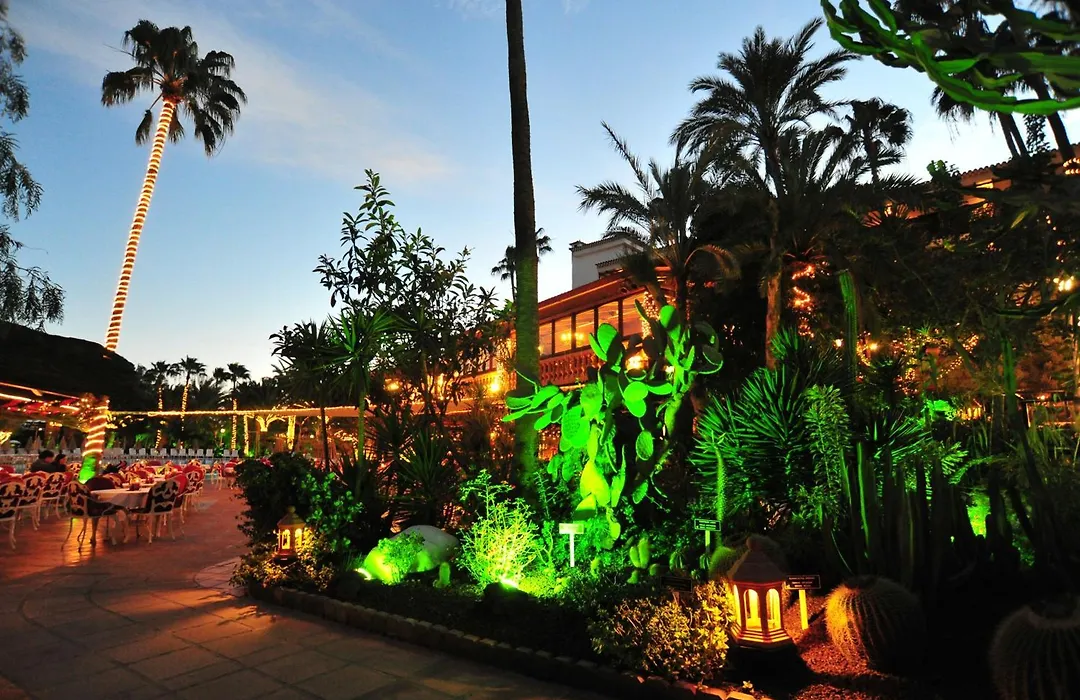 Hotel Parque Tropical-1