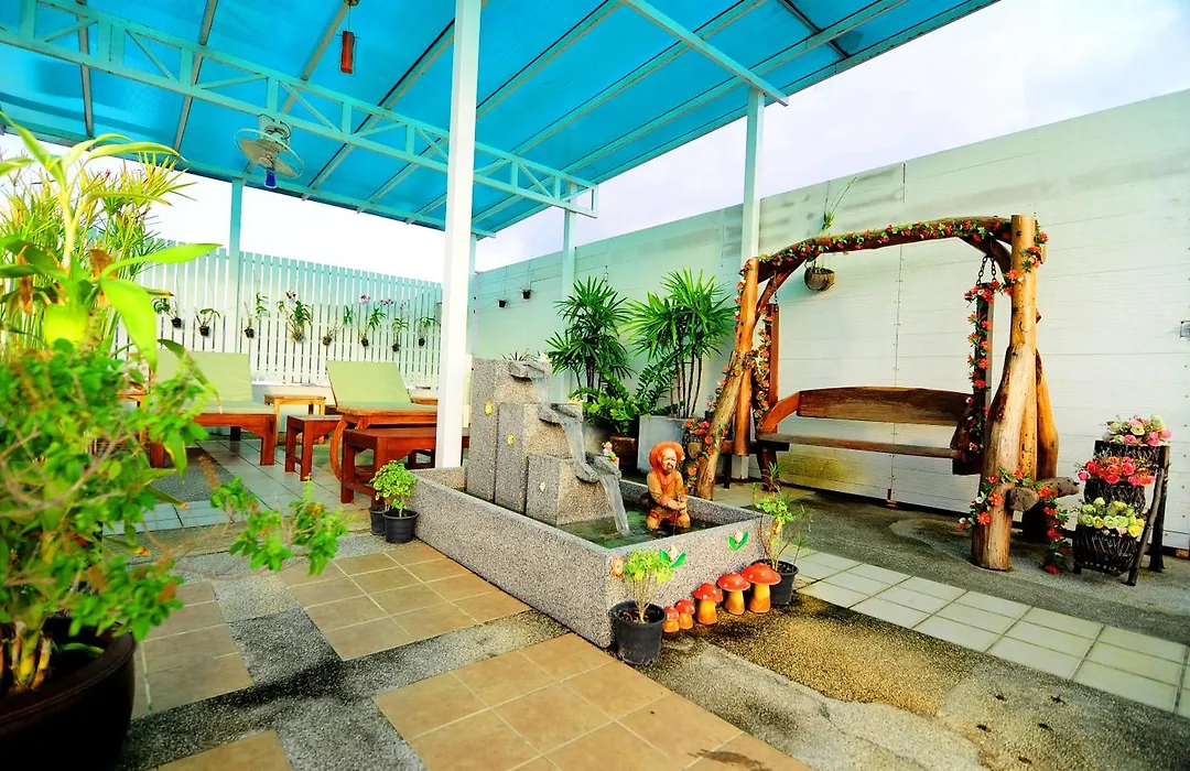 Arita Hotel Patong-1