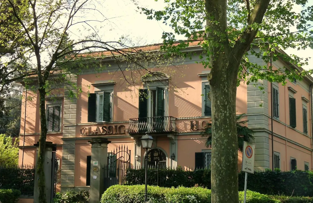 Classic Hotel-1