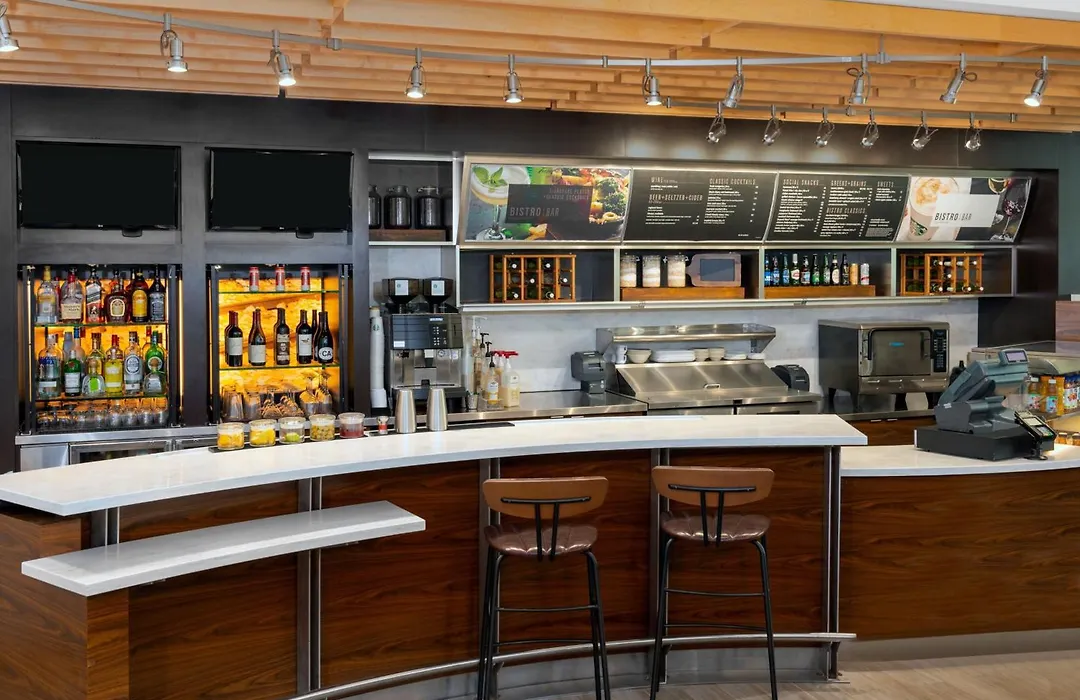 Courtyard By Marriott Buffalo Downtown/Canalside-1