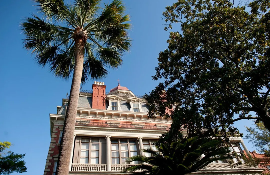 Wentworth Mansion-1