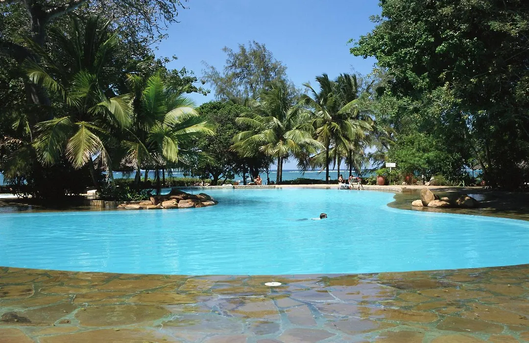 Papillon Lagoon Reef Hotel-1