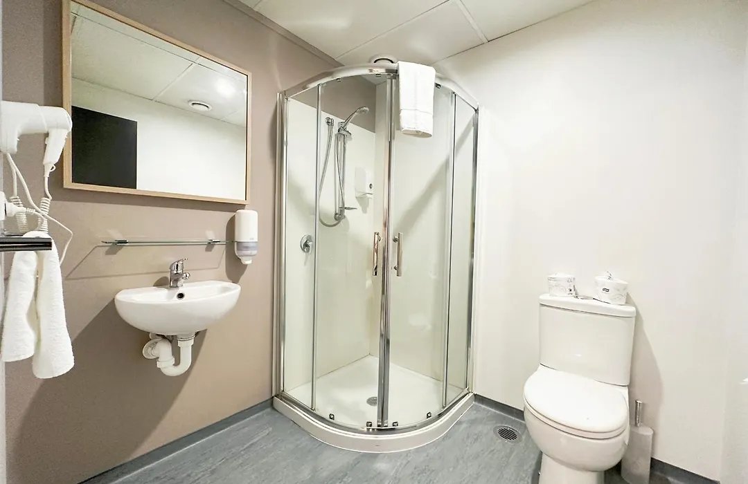 Wellington Hotel-1