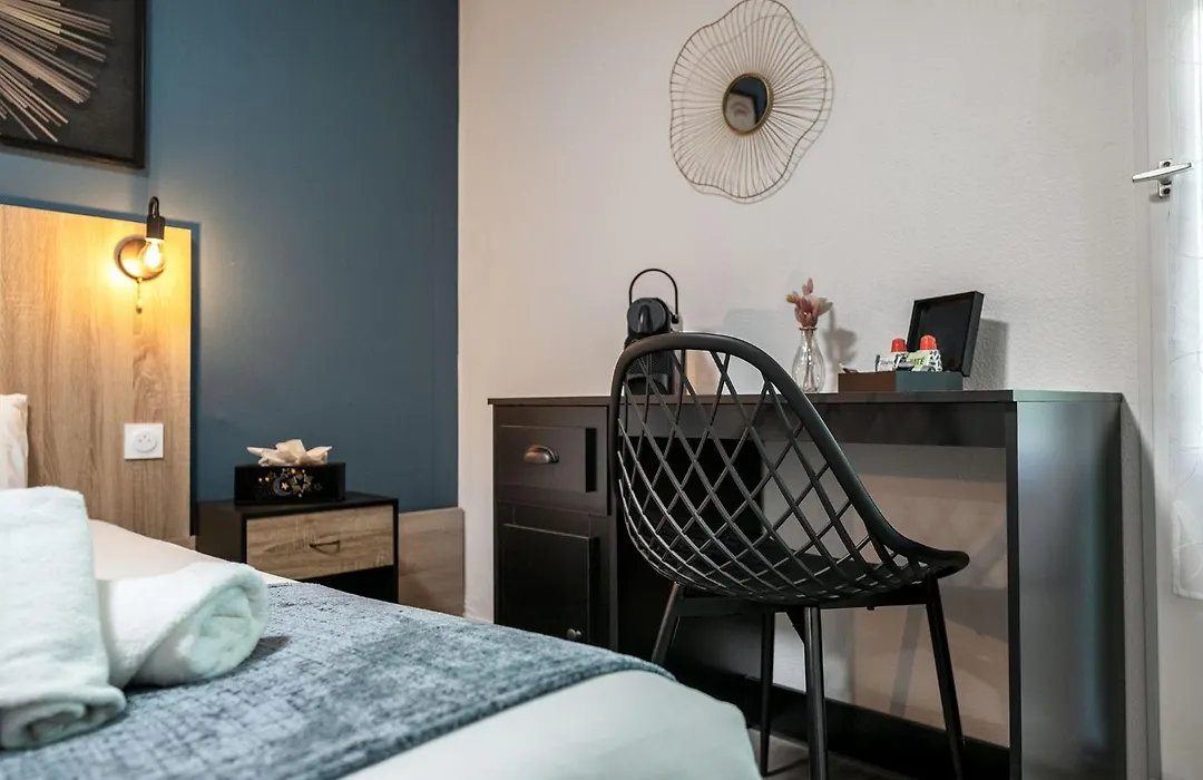 Hotel Le Roxane-1