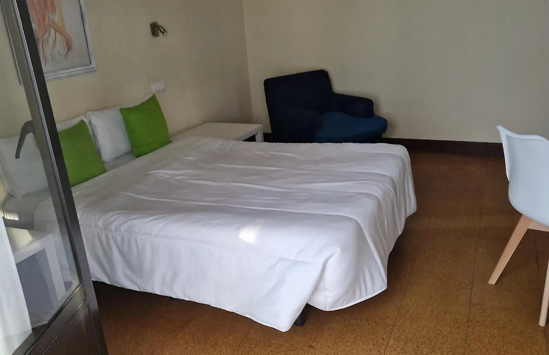 Hostal Real-1