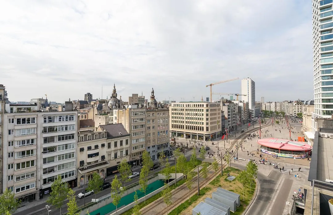 Numa Antwerp Opera-1