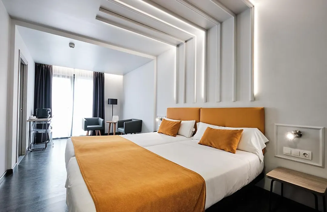 Hotel Lux Santiago-1