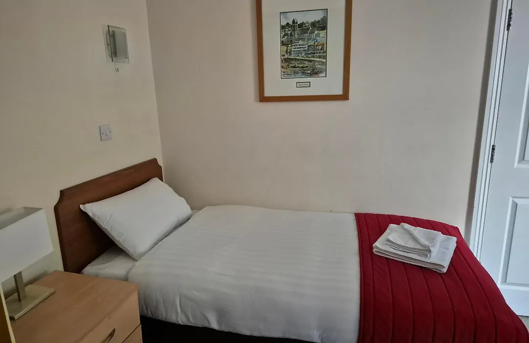 Trecarn Hotel-1