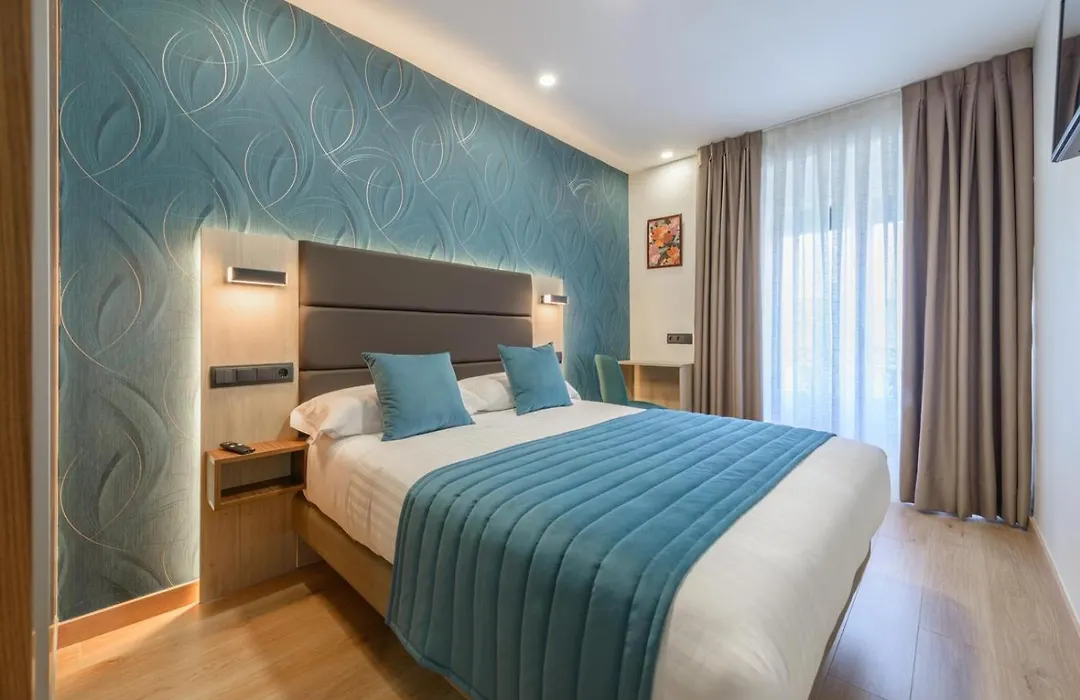 Hostal Sun Gate-1