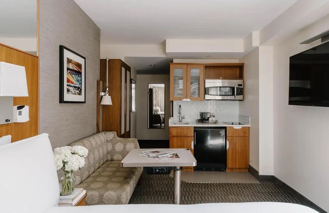 Club Quarters Hotel Grand Central, New York-1