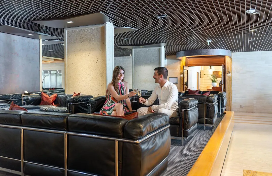 Hotel Lyon Metropole & Spa-1