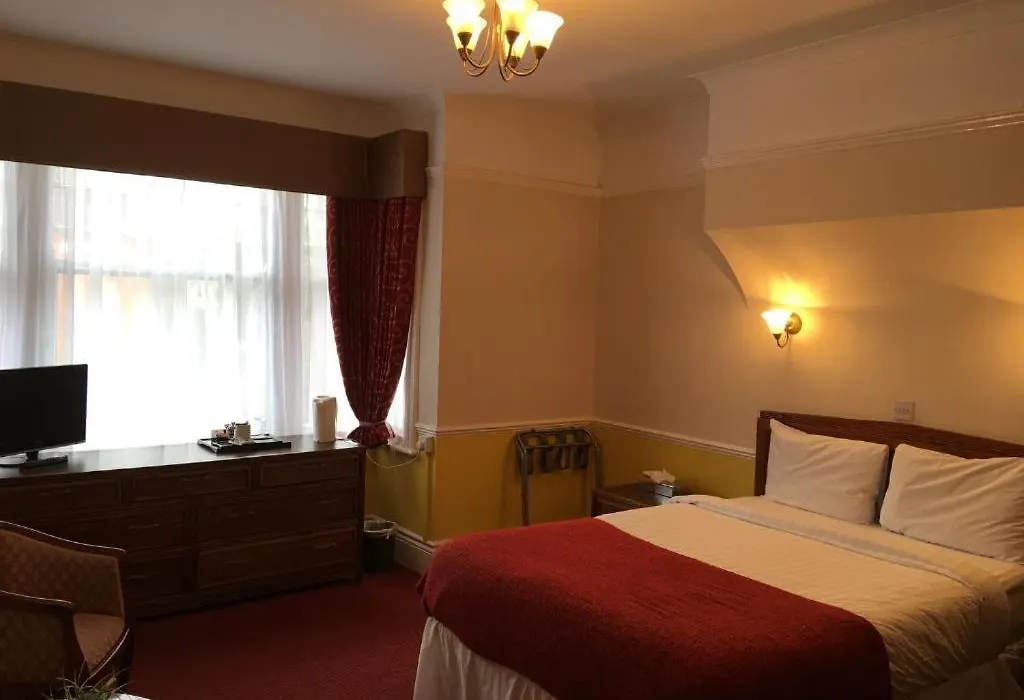 Grosvenor Hotel Rugby-1