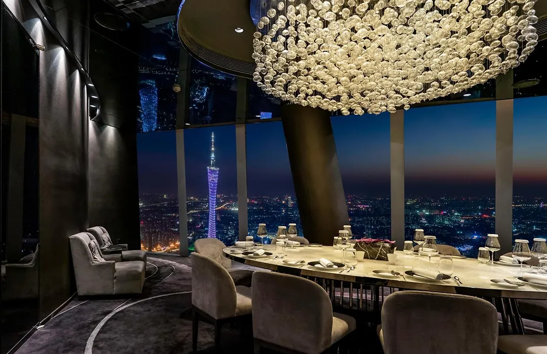 Four Seasons Hotel Guangzhou-1