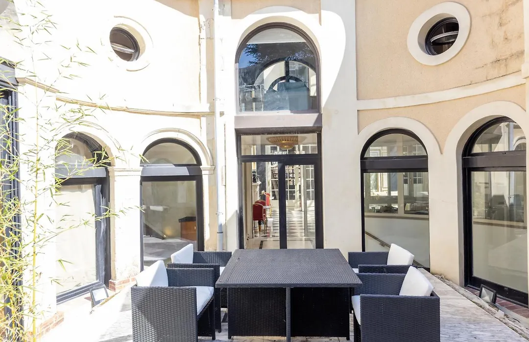 Palazzo Di Acqua-1