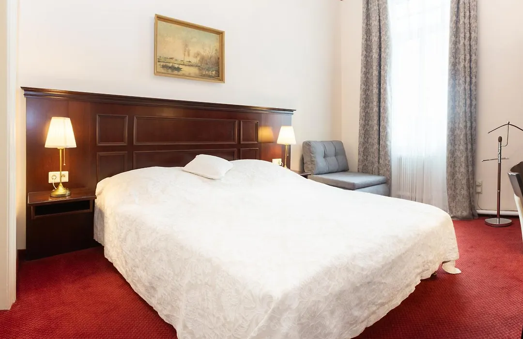 Hotel Viktoria Schoenbrunn-1